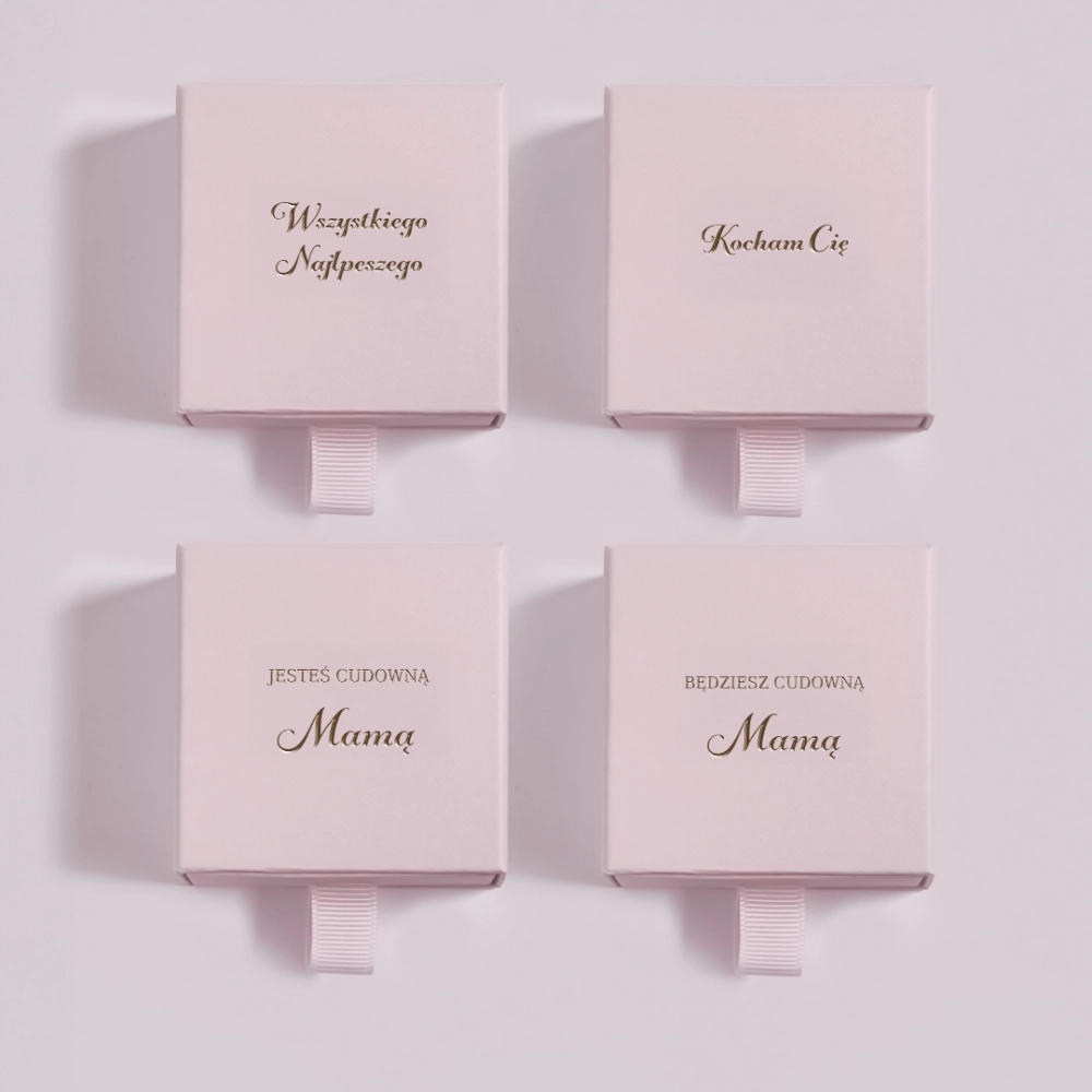 Pudełka z napisami 1.webp